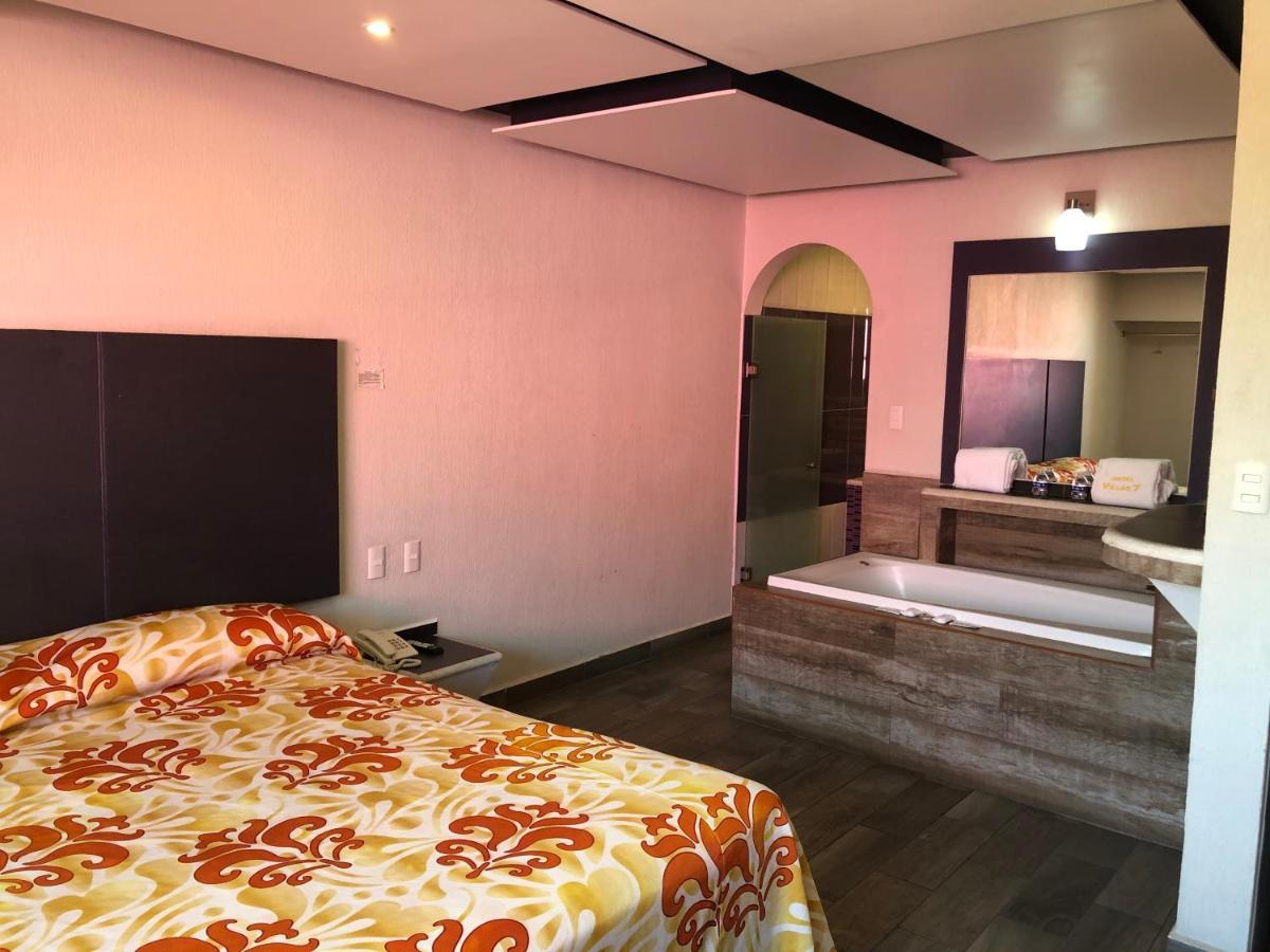 Hotel & Villas 7 メキシコシティ エクステリア 写真