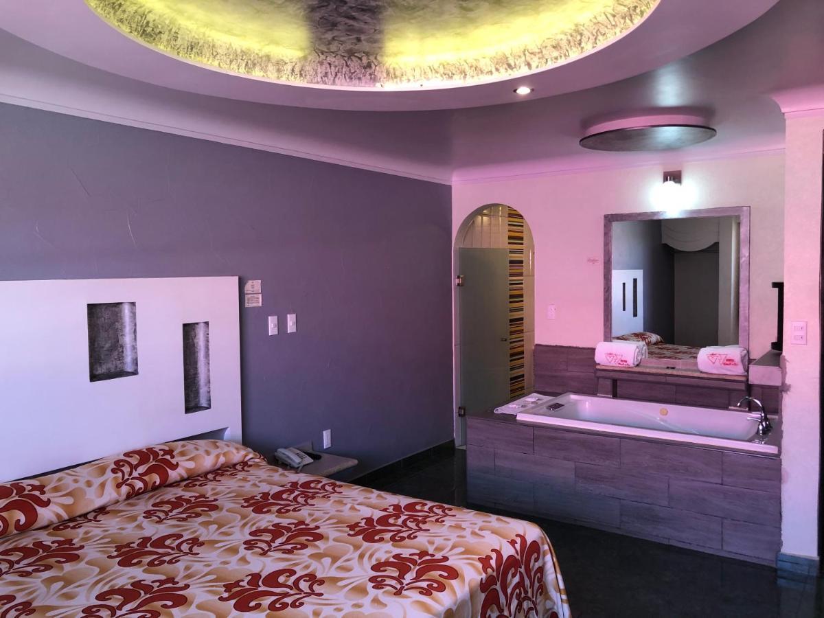Hotel & Villas 7 メキシコシティ エクステリア 写真
