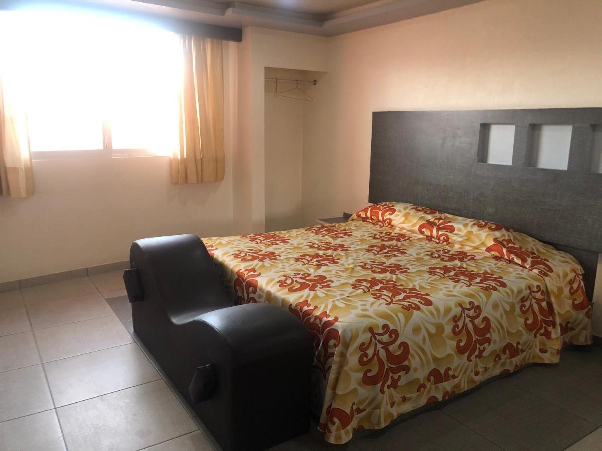 Hotel & Villas 7 メキシコシティ エクステリア 写真
