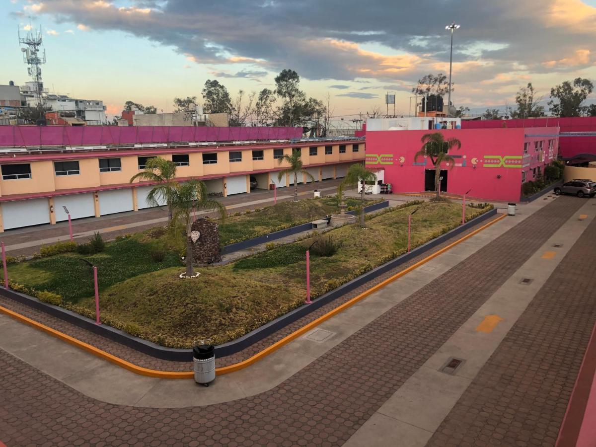 Hotel & Villas 7 メキシコシティ エクステリア 写真