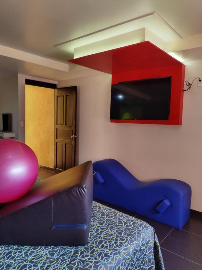Hotel & Villas 7 メキシコシティ エクステリア 写真