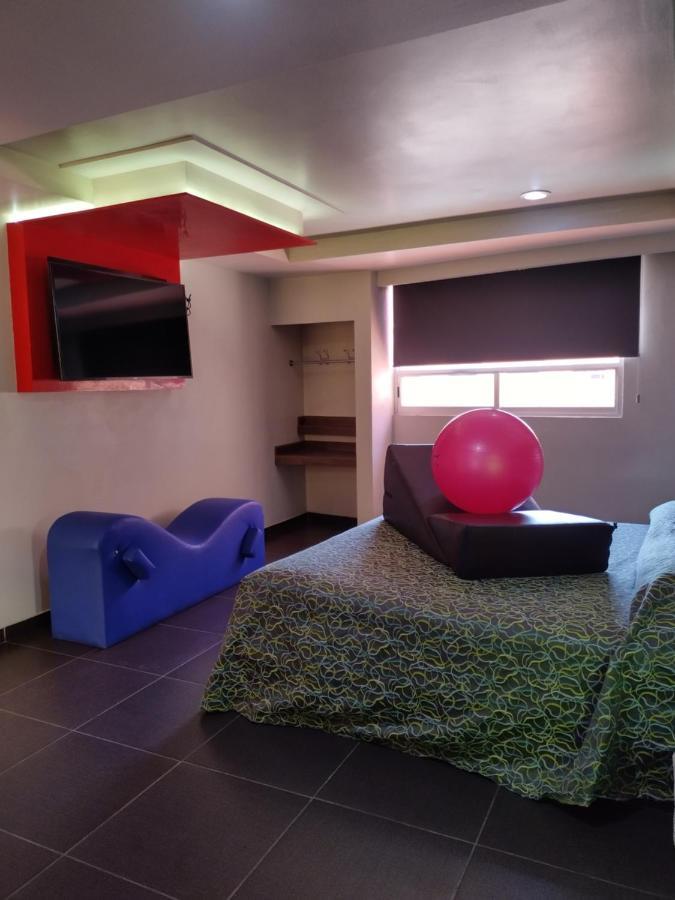 Hotel & Villas 7 メキシコシティ エクステリア 写真