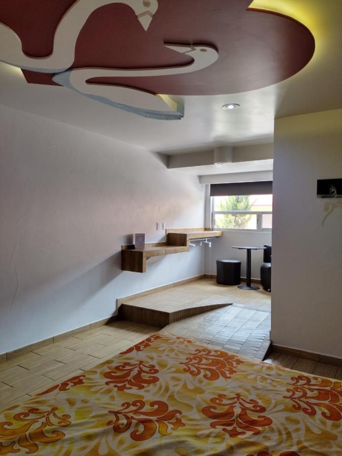 Hotel & Villas 7 メキシコシティ エクステリア 写真