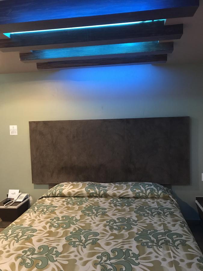 Hotel & Villas 7 メキシコシティ エクステリア 写真