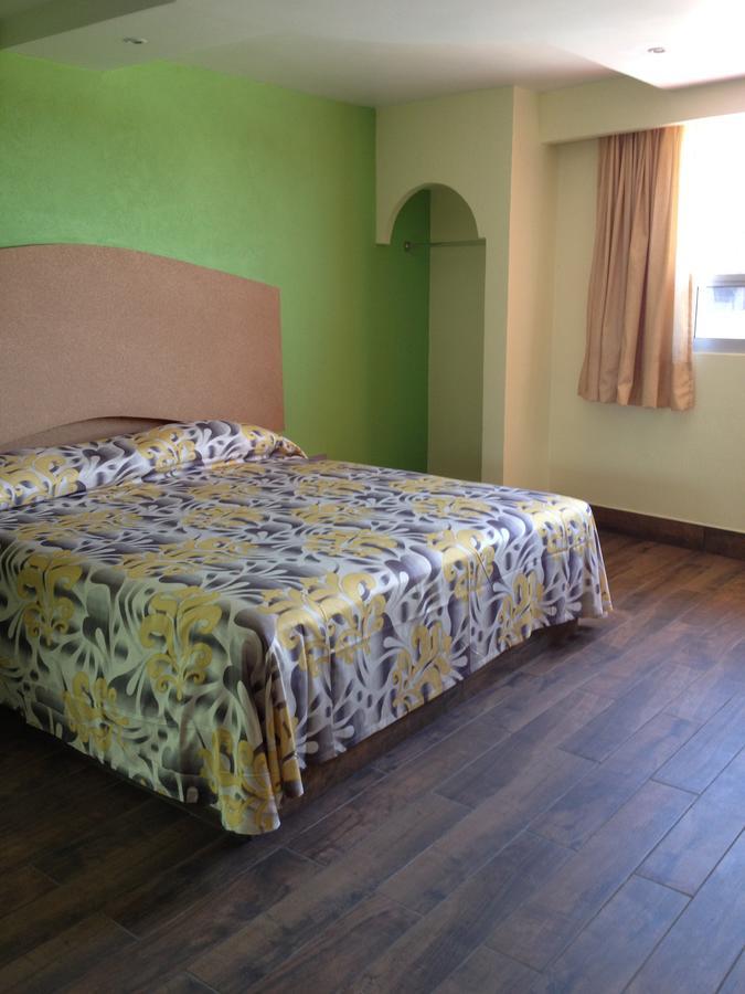 Hotel & Villas 7 メキシコシティ エクステリア 写真
